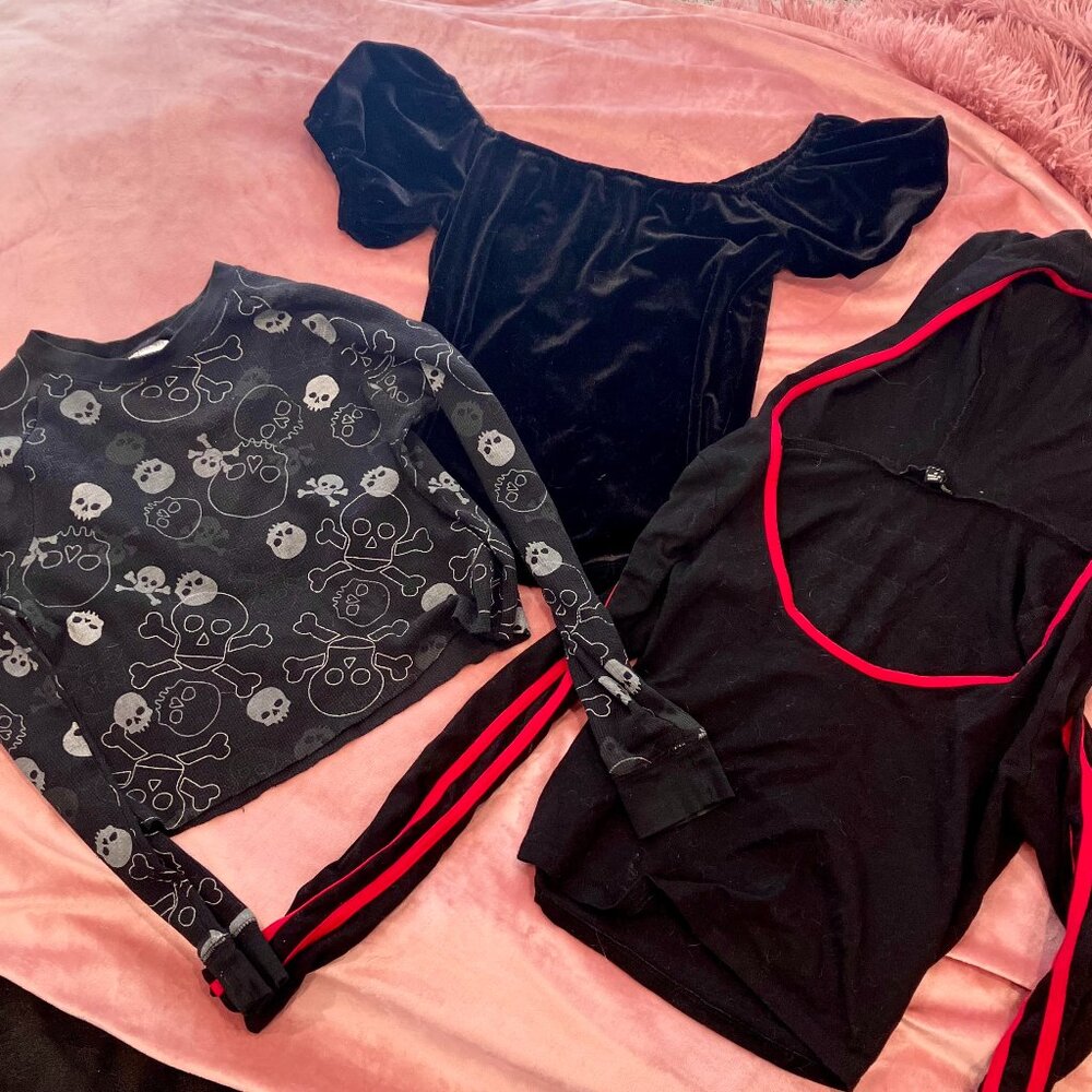 XS/S PUNK/GOTH BUNDLE - 3 Tops